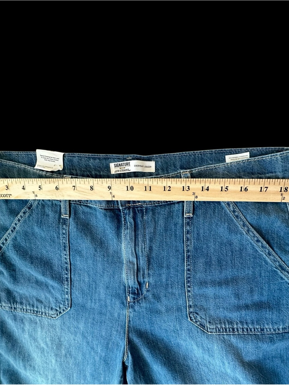 Levi's Signature Gold Label Women's Everyday Jogger Size 14/32 * New With Tags - Picture 3 of 16